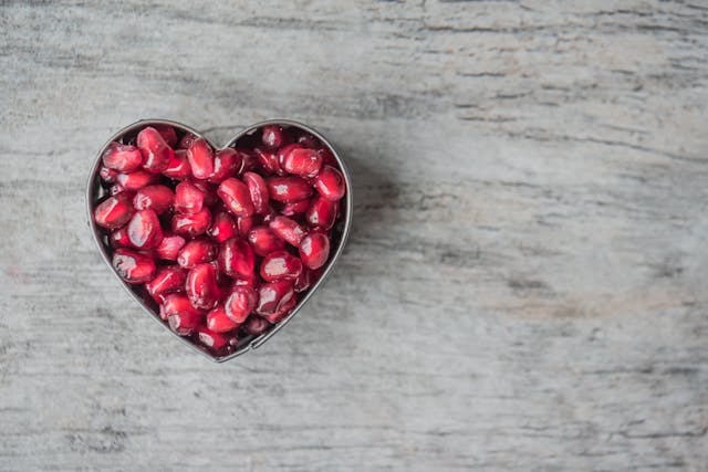 Heart Health: Natural Ways to Lower Cholesterol and Blood Pressure